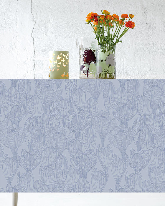 Voksdug med blå forårsblomster fra Notes by Susanne Schjerning  - Voksdug Flora Helion Blue