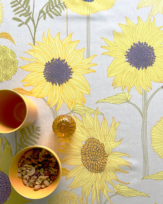 Voksdug med gule solsikker fra Notes by Susanne Schjerning  - Voksdug Sunflower Yellow
