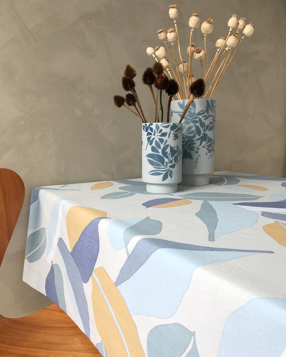 Voksdug med blå blade fra Notes by Susanne Schjerning - Palm Blue